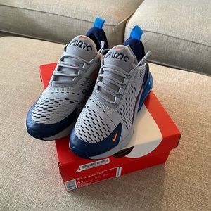 Boys’ Nike Air Max 270 sneakers. Size 4